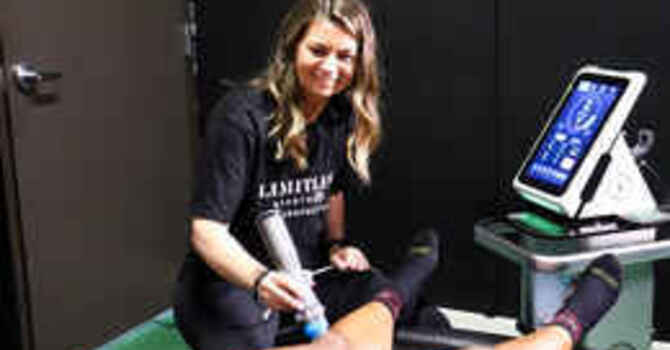Shockwave Therapy for Knee Bursitis: Why That Swollen, Achy Kneecap Isn't Going Away on Its Own