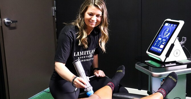 Shockwave Therapy for Knee Bursitis: Why That Swollen, Achy Kneecap Isn't Going Away on Its Own